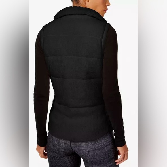 CALVIN KLEIN PERFORMANCE Puffer Vest wind resistant gold zipper closure size L - Picture 2 of 11